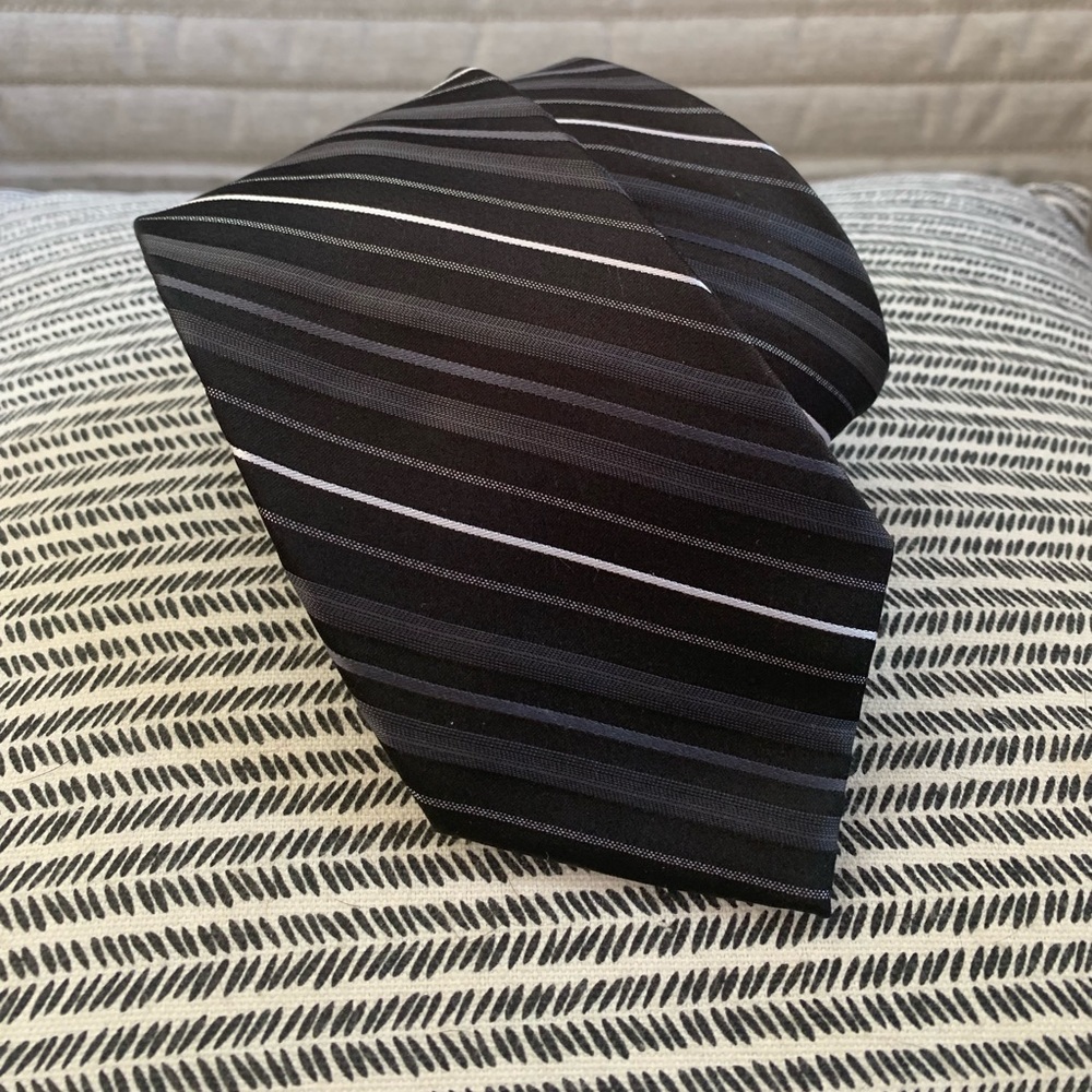 Men’s Express Tie